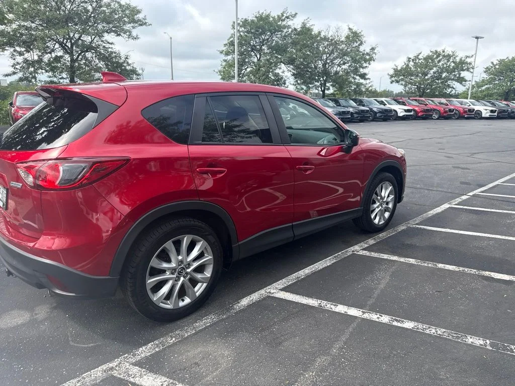 Used 2015 Red Mazda Grand Touring image 14