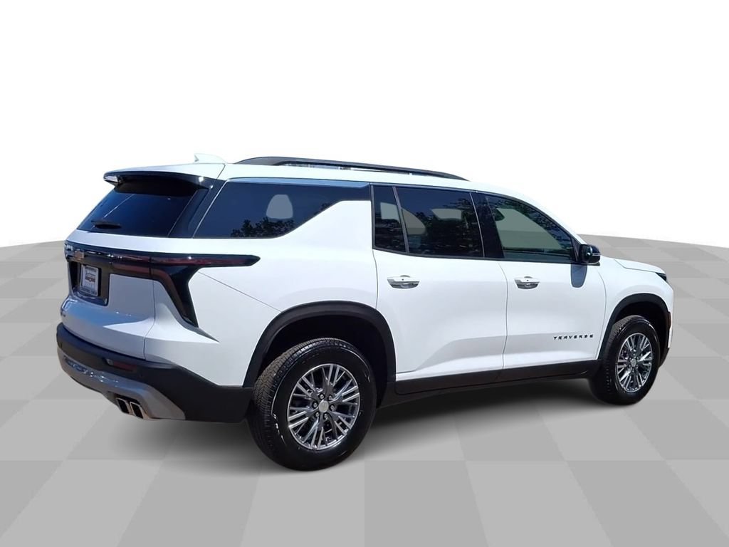 2026 Chevrolet Traverse LT - Photo 8