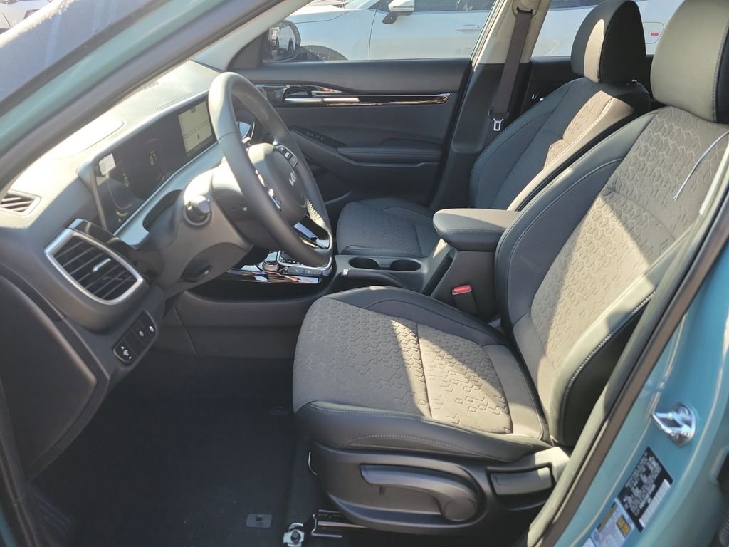 New 2026 Blue Kia S image 21