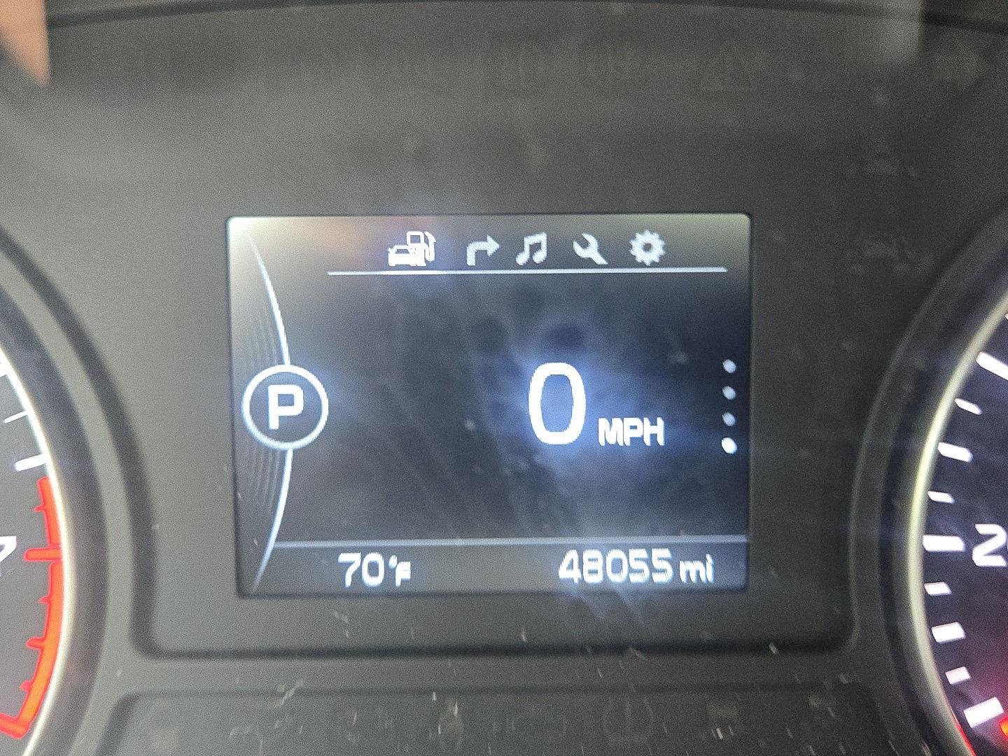 Used 2016 Snow White Pearl Kia EX image 7