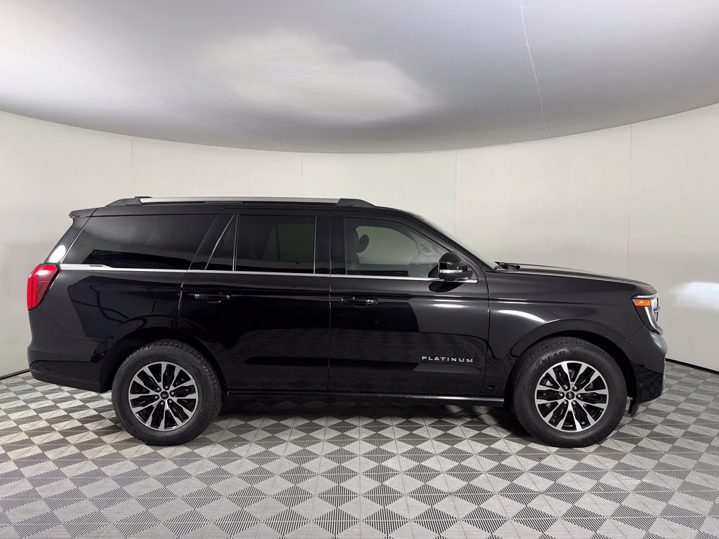 Used 2025 Black Ford Platinum image 4
