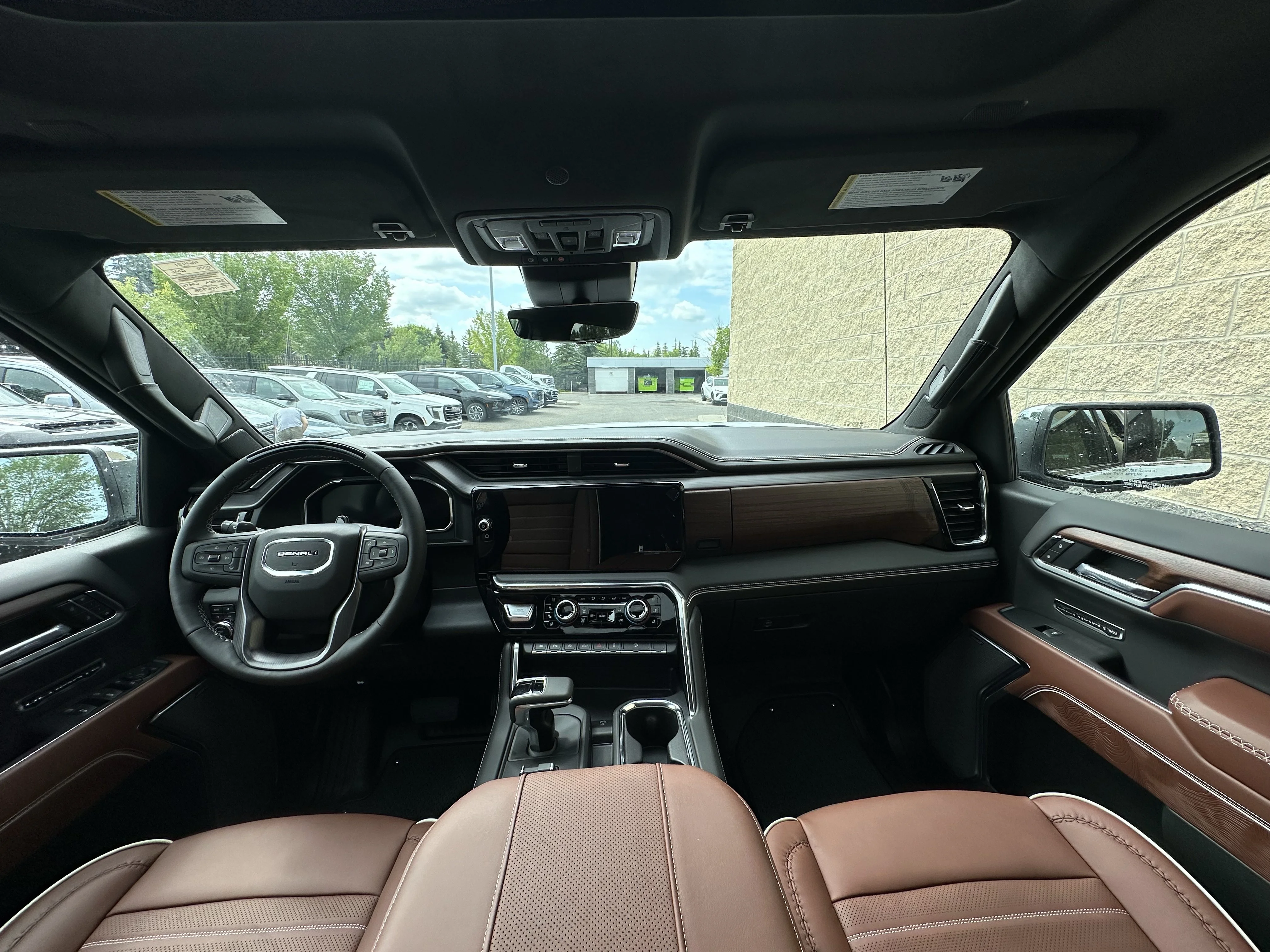 New 2026 Glacier White Tricoat GMC Denali Ultimate image 19
