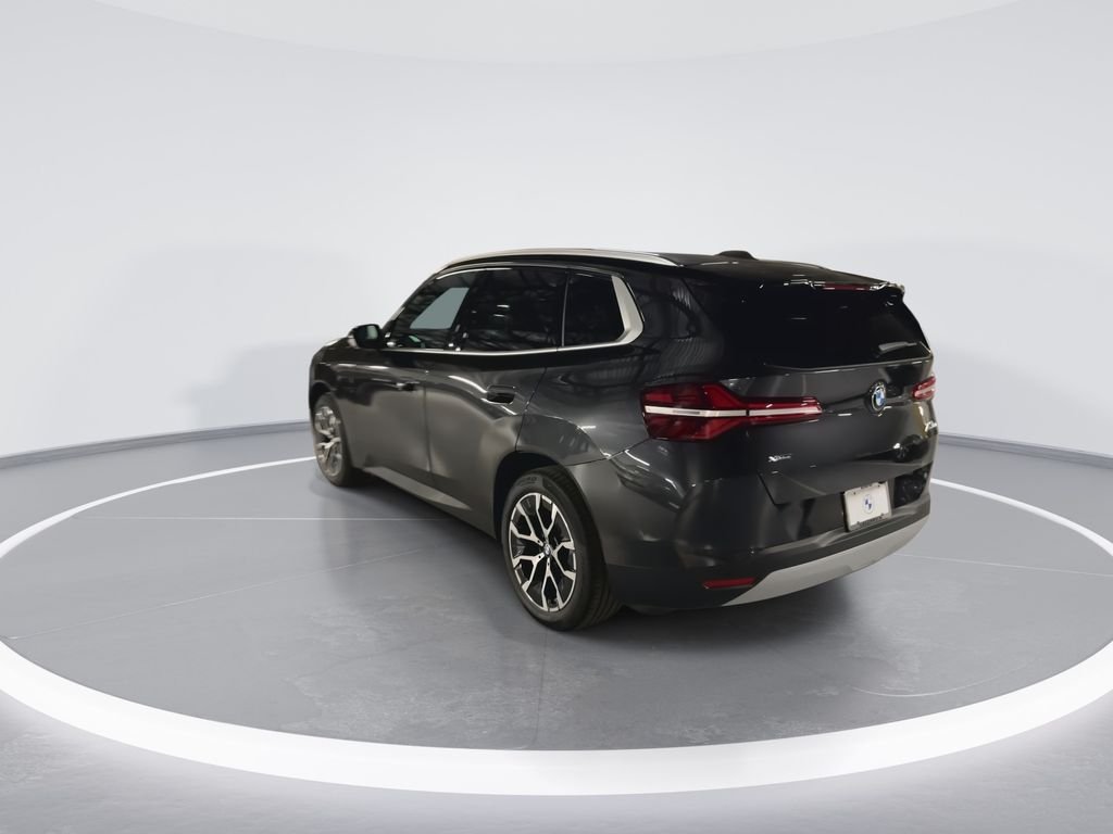 New 2026 Dark Graphite BMW 30 xDrive image 6