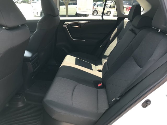 Used 2023 Ice Cap Toyota Hybrid XLE image 23