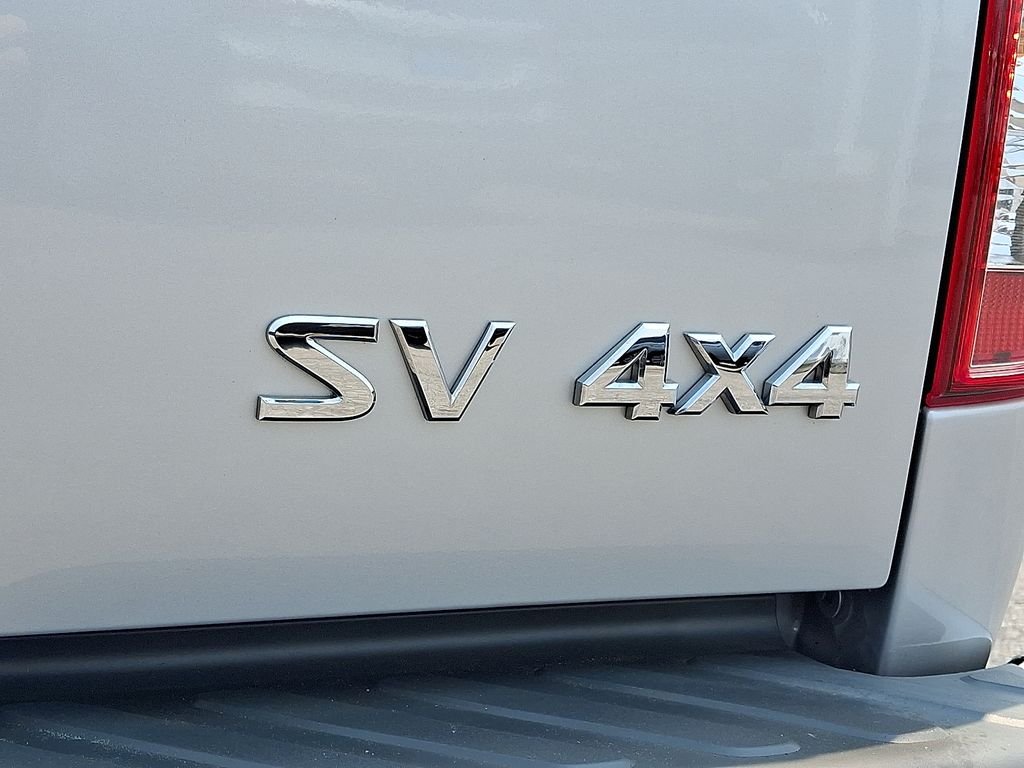 Used 2019 Silver Nissan SV image 30