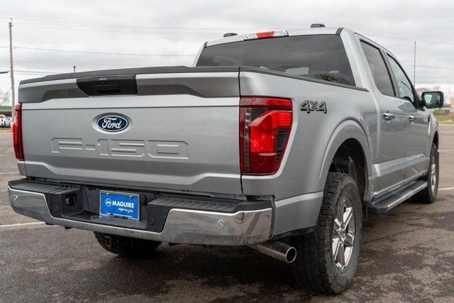 Used 2025 Iconic Silver Metallic Ford XLT image 6