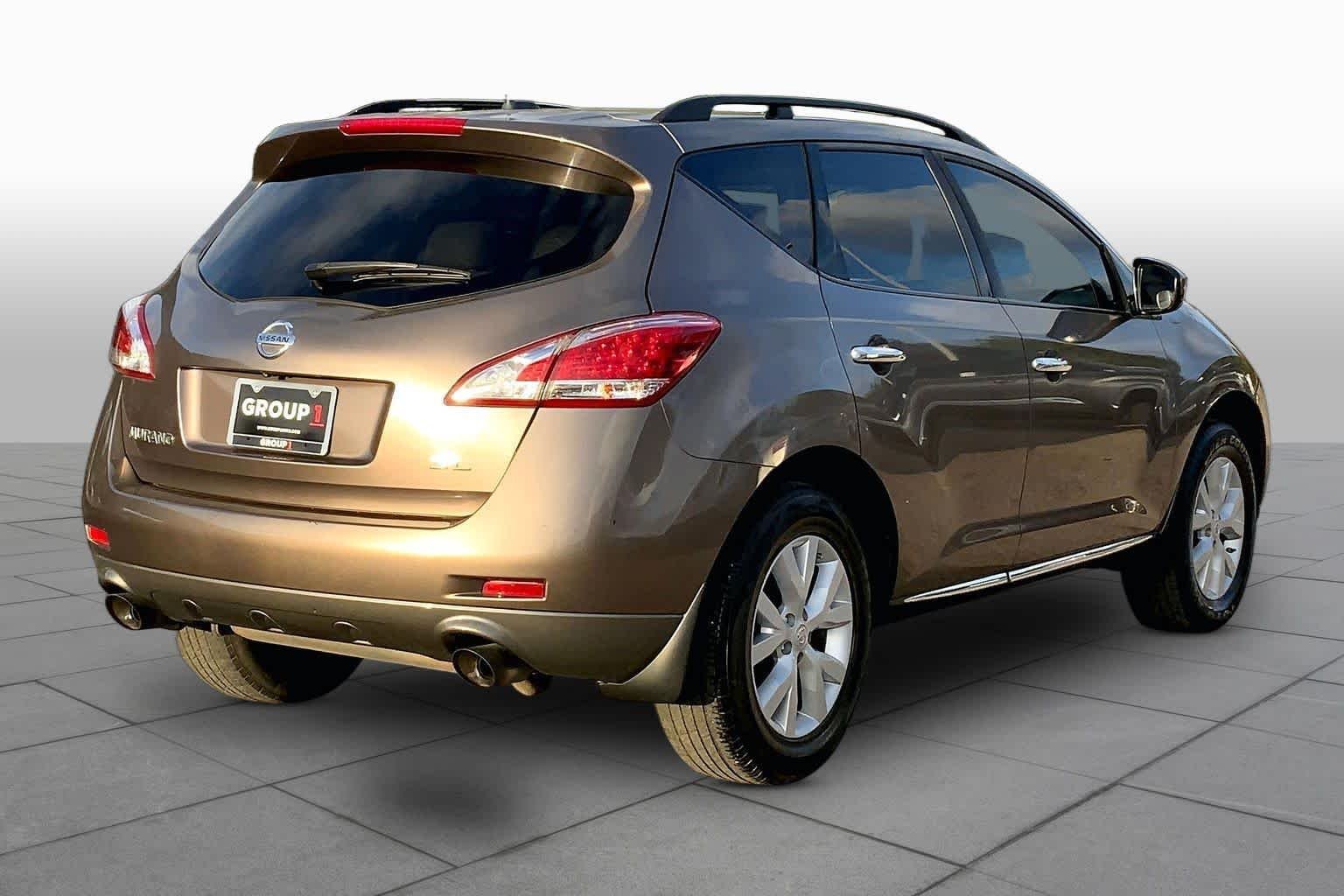 Used 2012 Tinted Bronze Metallic Nissan SL image 12