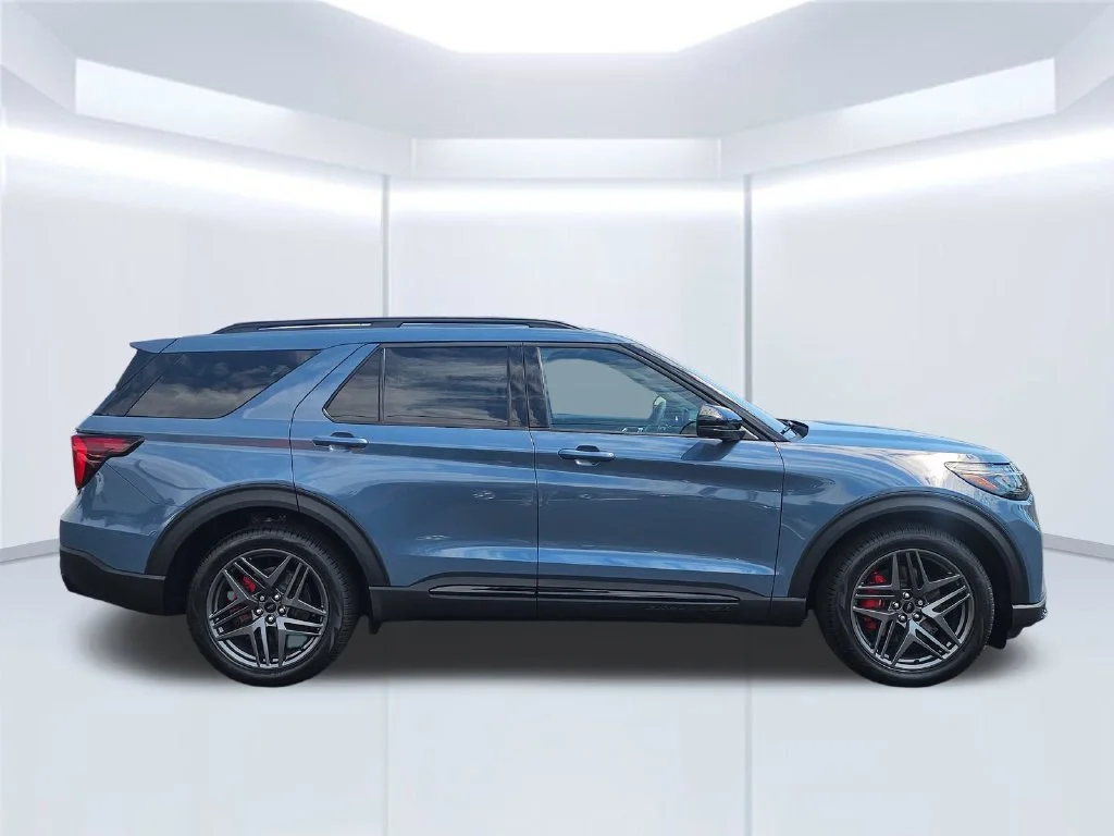 New 2027 Vapor Blue Metallic Ford ST image 25