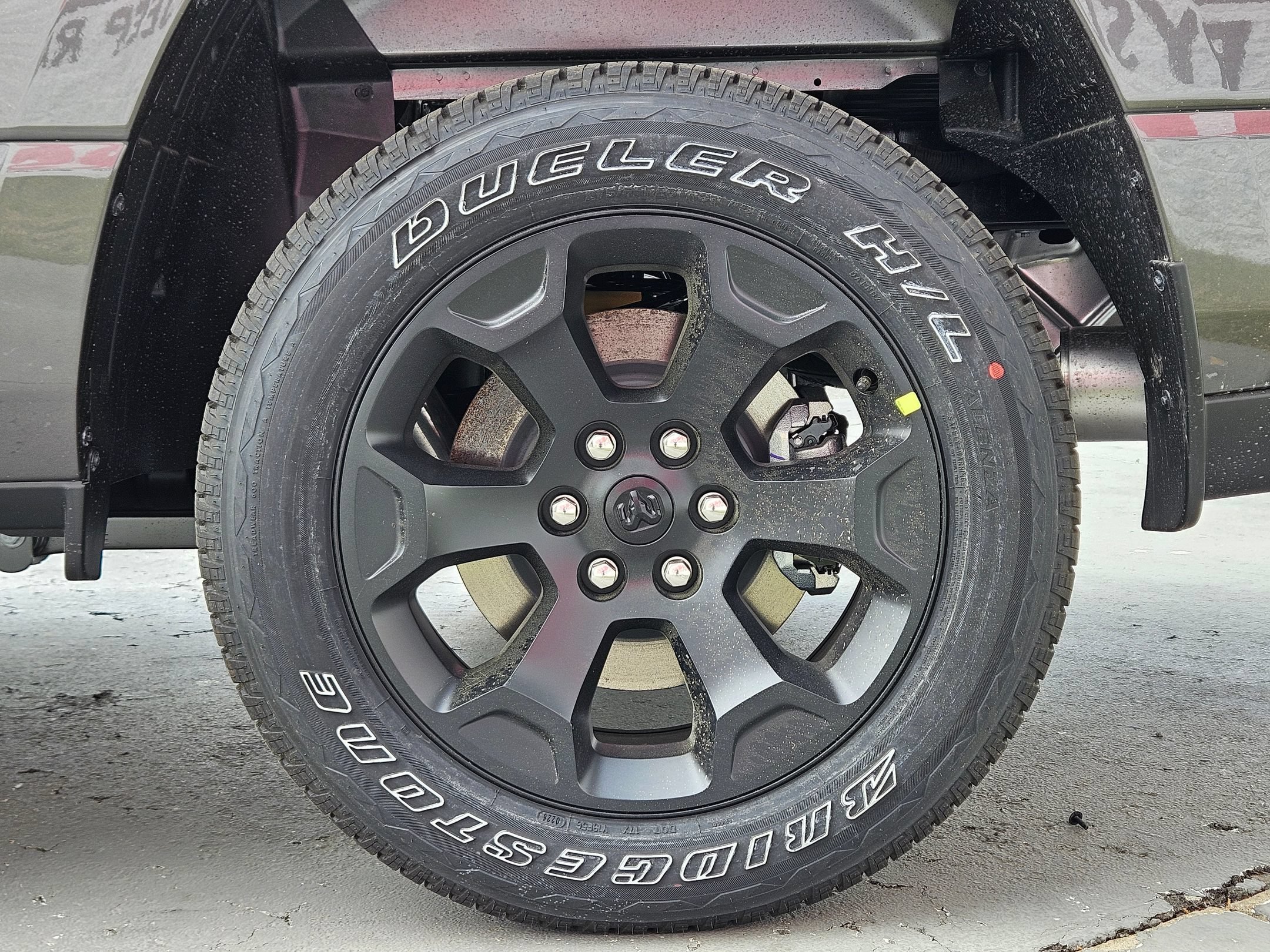 New 2026 Granite Crystal Metallic Clear-Coat Exterior Paint RAM Express image 24