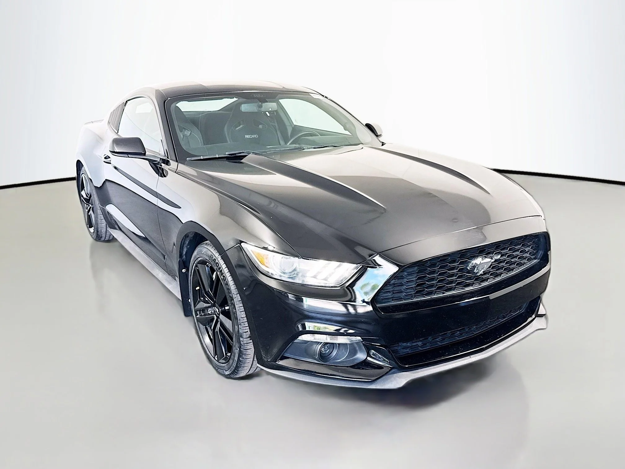 2016 Ford Mustang EcoBoost Coupe's photo