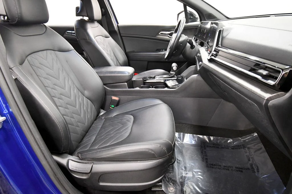 Certified Used 2024 Blue Kia X-Line image 19