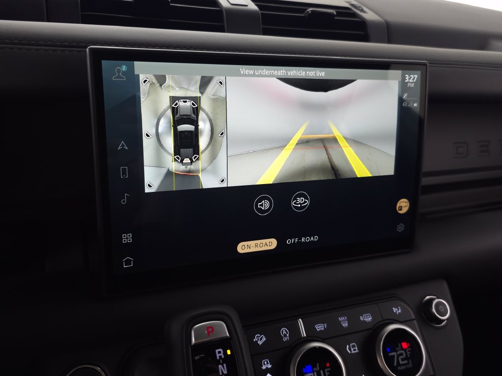 Certified Used 2025 Black Land Rover X-Dynamic SE image 32