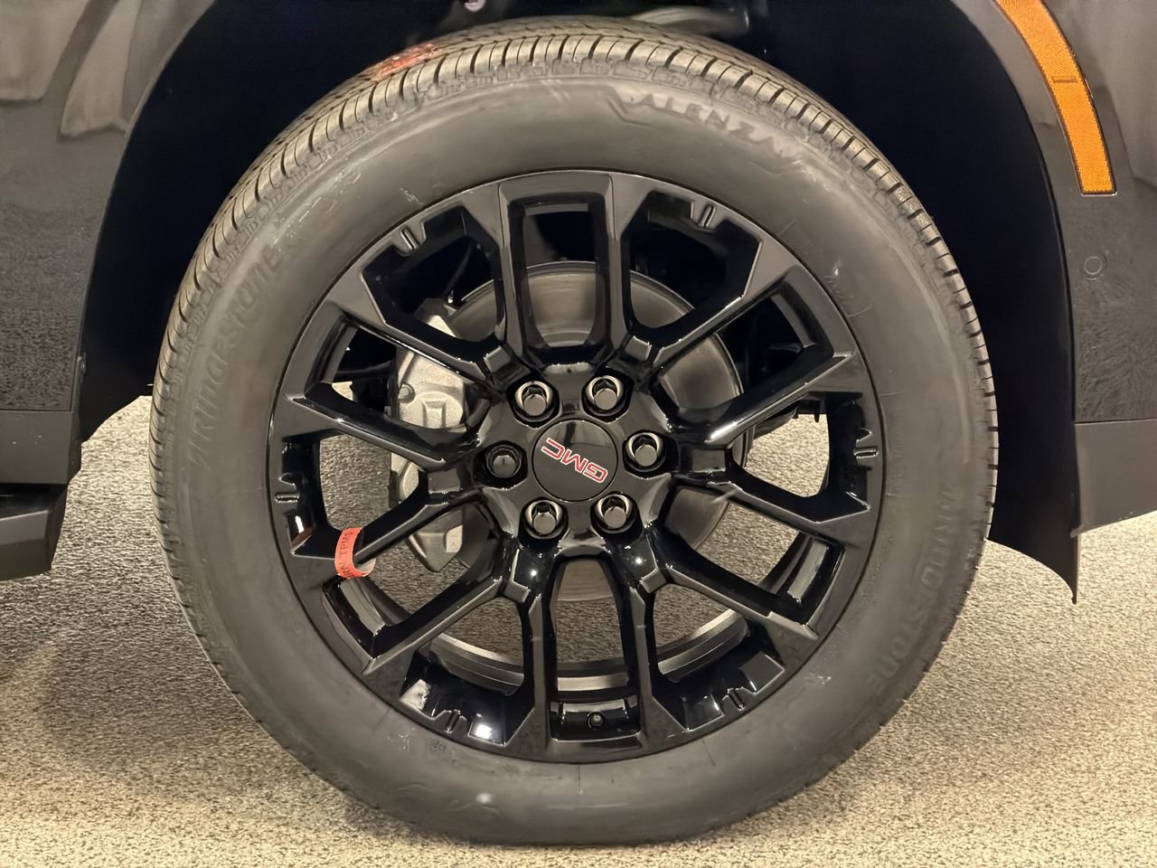 2026 GMC Yukon Elevation - Photo 10
