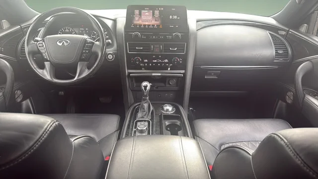 Used 2024 Anthracite Gray INFINITI Sensory image 7