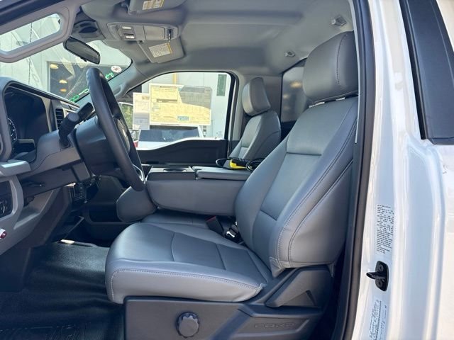 New 2026 Oxford White Ford XL image 11