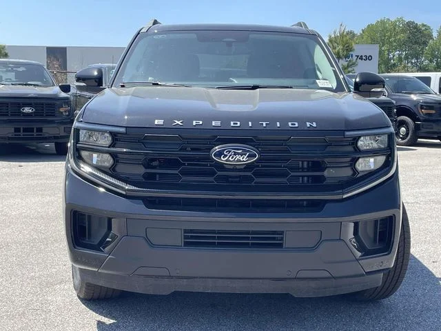 New 2026 Agate Black Metallic Ford Active image 6