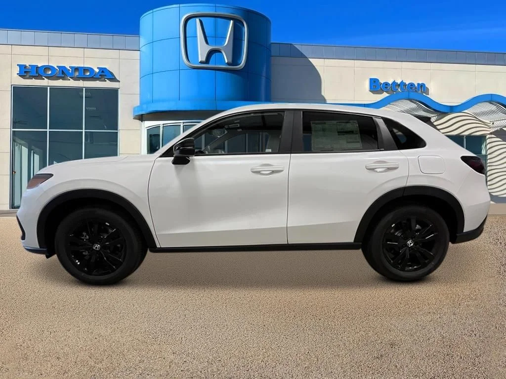 New 2027 White Honda Sport image 2