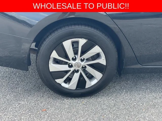 Used 2020 Black Nissan 2.5 S image 7
