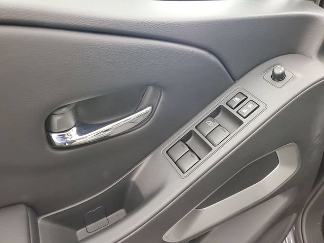 2025 Nissan Frontier SV - Photo 28