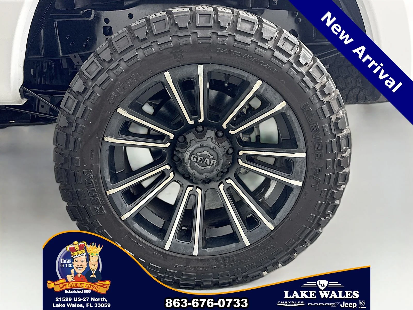 Used 2022 White Ford XLT image 30