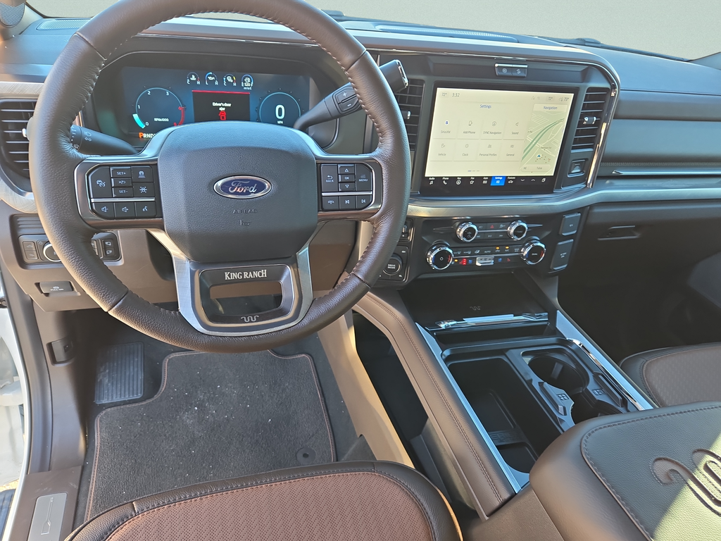 New 2026 Star White Metallic Tri-Coat Ford F-250® King Ranch® image 21