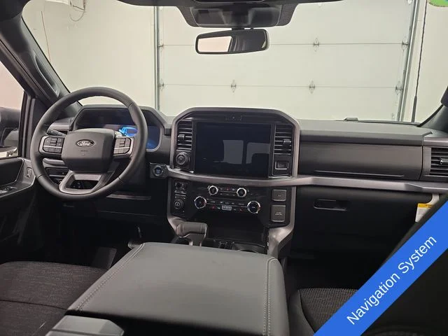 New 2026 Oxford White Ford XLT image 13