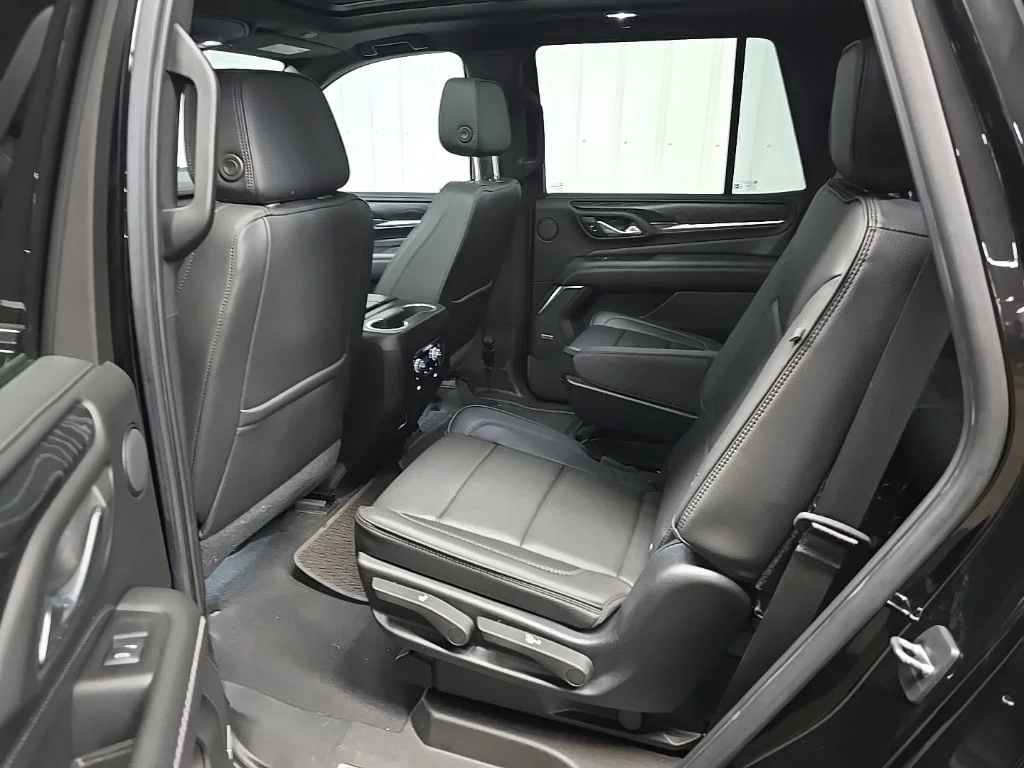Used 2021 Black GMC Denali image 32