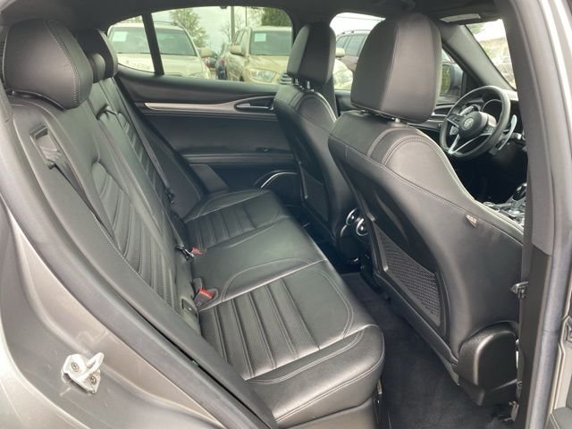2018 Alfa Romeo Stelvio Ti Sport - Photo 24