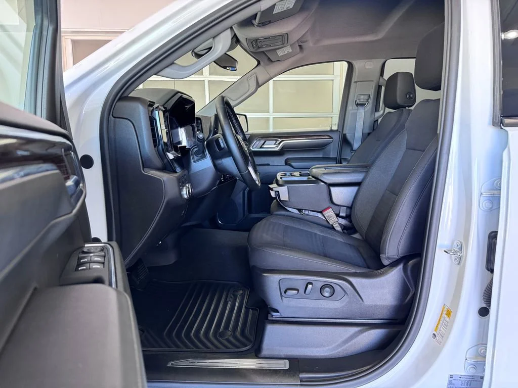 2024 GMC Sierra 1500 Elevation - Photo 10