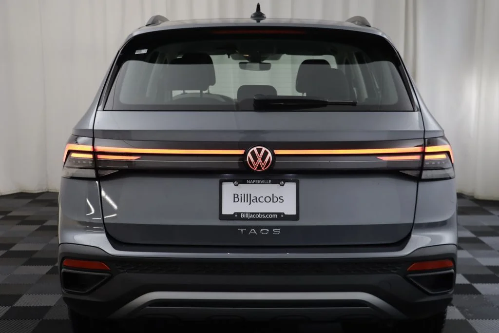 New 2026 Platinum Gray Volkswagen 1.5T S image 16