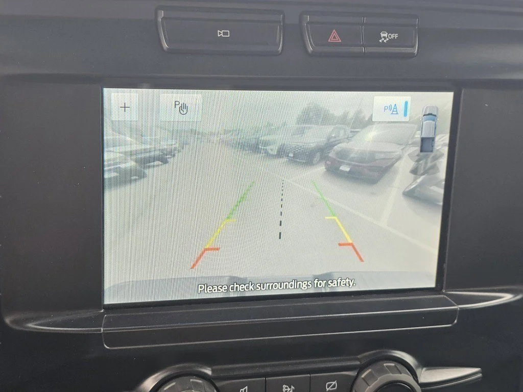Used 2023 White Ford XLT image 11