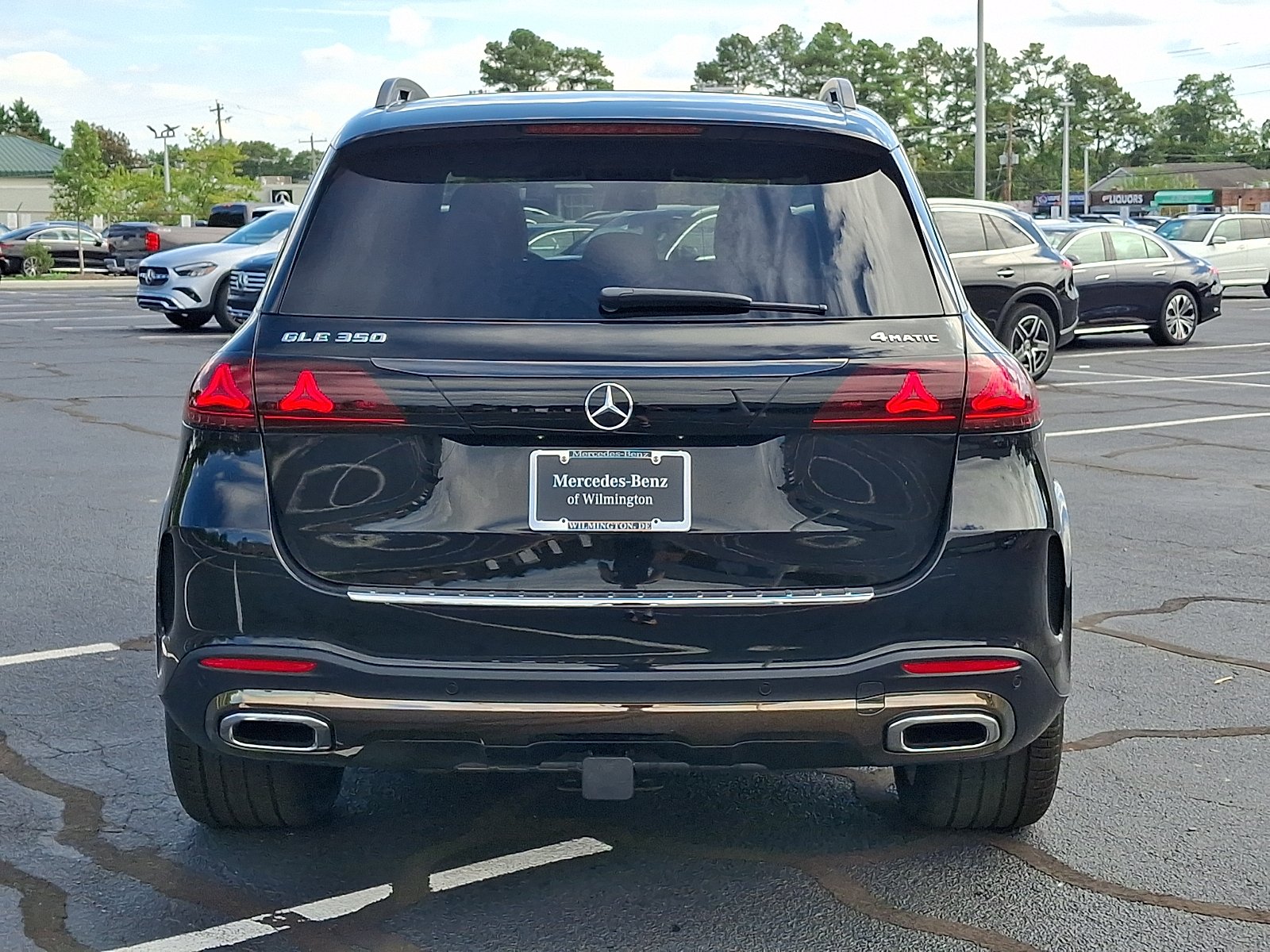 New 2027 Obsidian Black Metallic Mercedes-Benz GLE 350 image 5