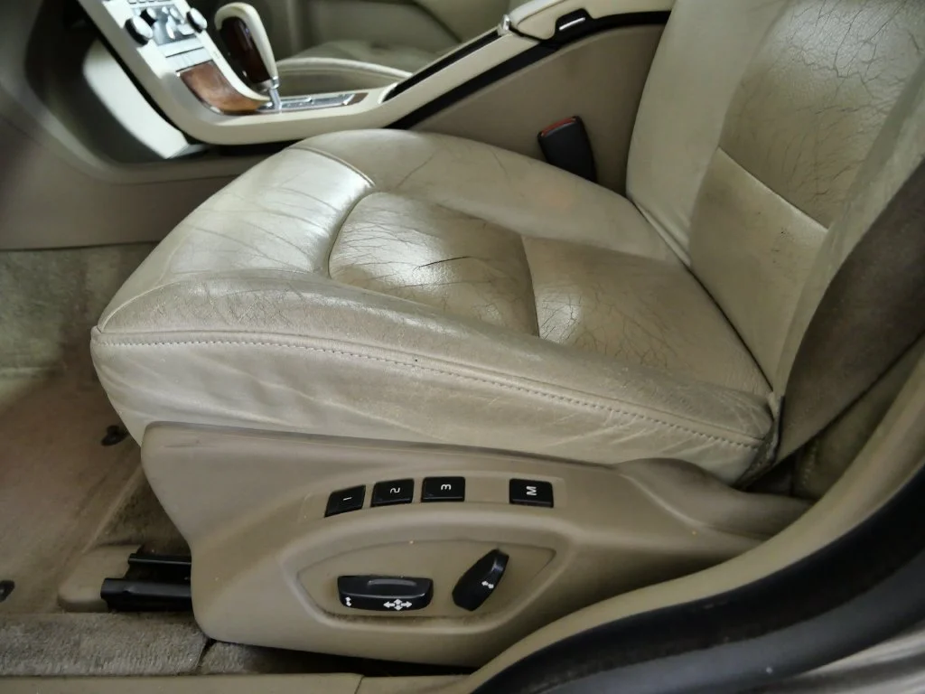 Used 2007  Volvo 3.2 image 17