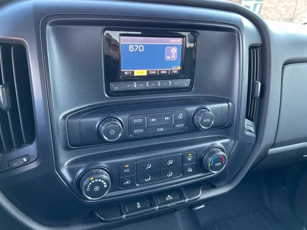 Used 2014 Gray Chevrolet Work Truck image 27