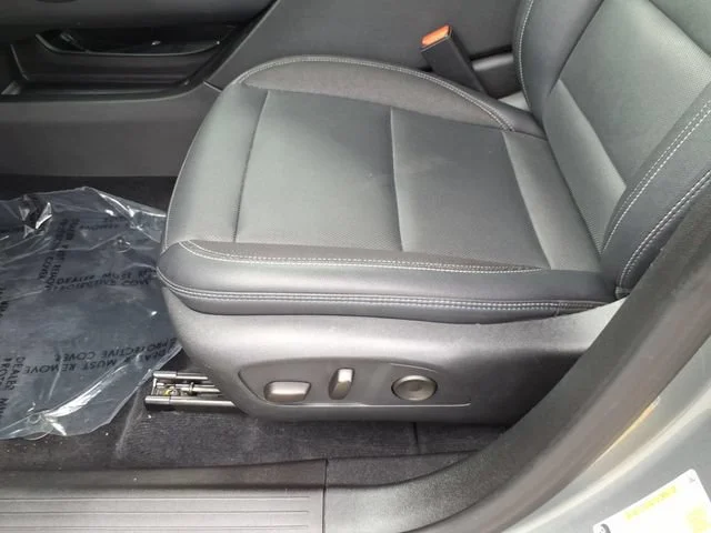 Used 2024 Sterling Gray Metallic Chevrolet 2LT image 19