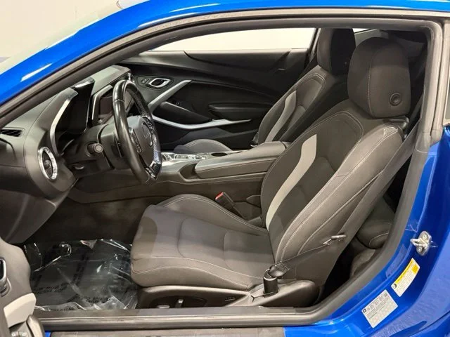 Used 2018 Blue Chevrolet 1LT image 10