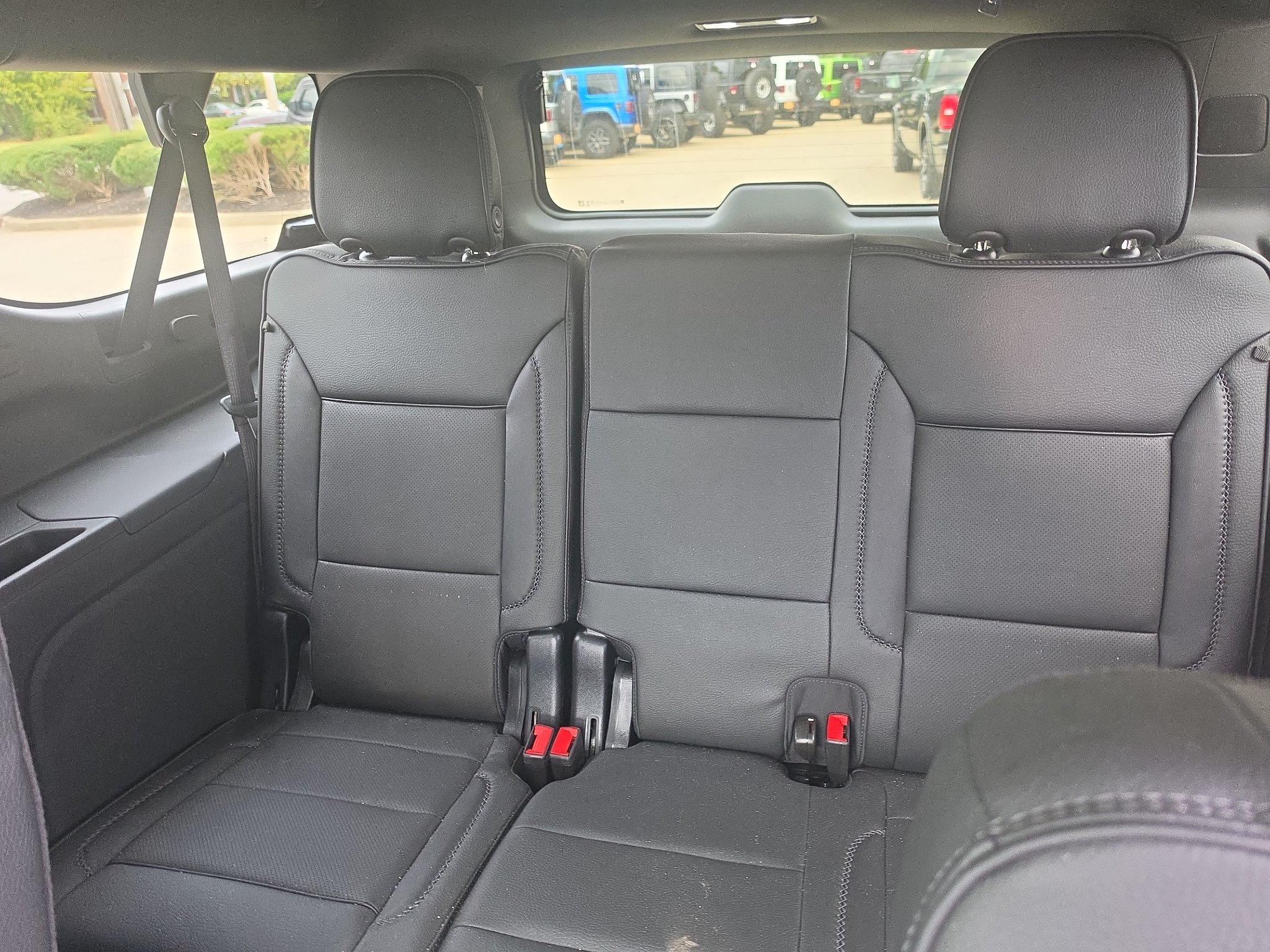 Used 2026 Onyx Black GMC Denali image 10
