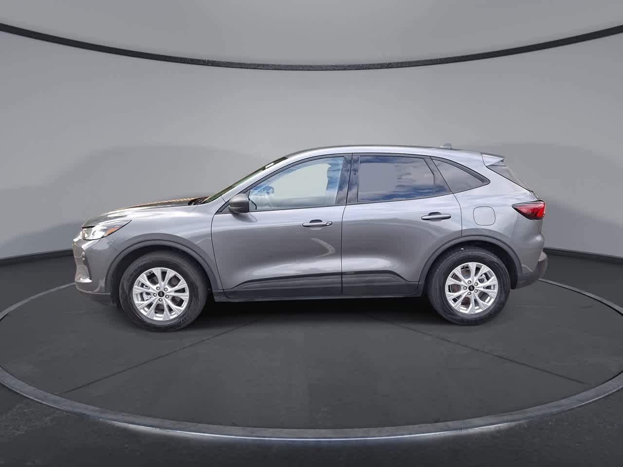 Used 2025 Carbonized Gray Metallic Ford Active image 5