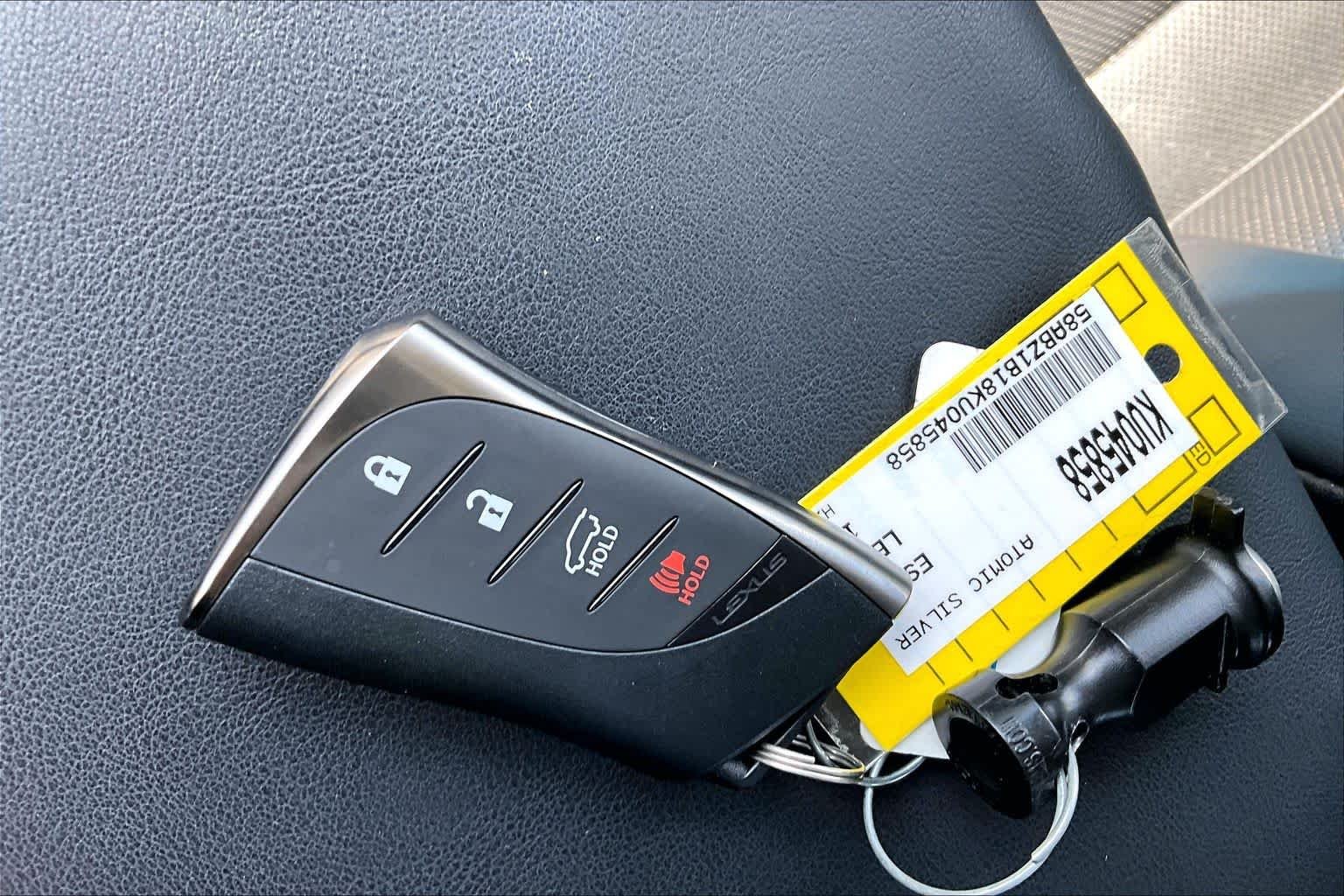 Used 2019 Silver Lining Metallic Lexus  image 15