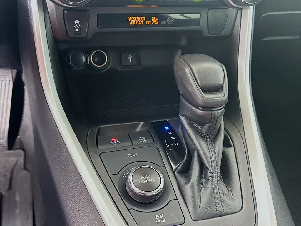 Used 2021 Magnetic Gray Metallic Toyota Hybrid LE image 15