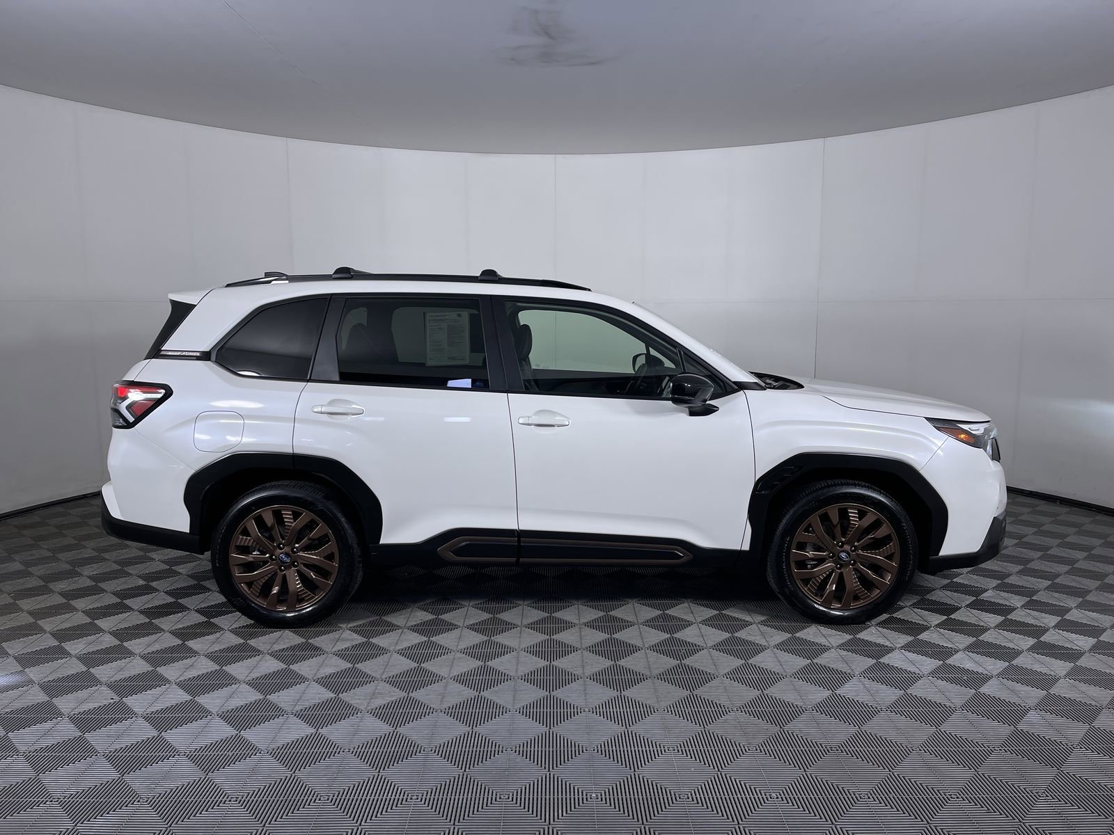2025 Subaru Forester Sport - Photo 10