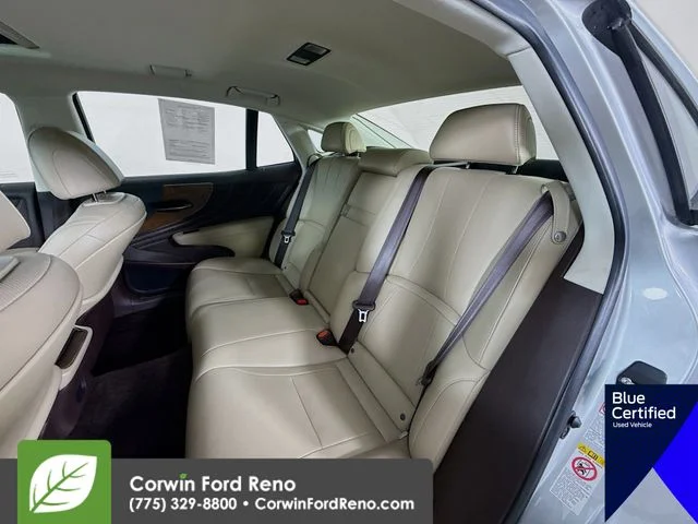 Certified Used 2018 Liquid Platinum Lexus 500 Base image 29