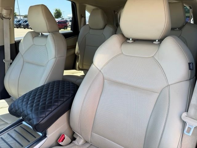 Used 2020 Red Acura Technology image 11