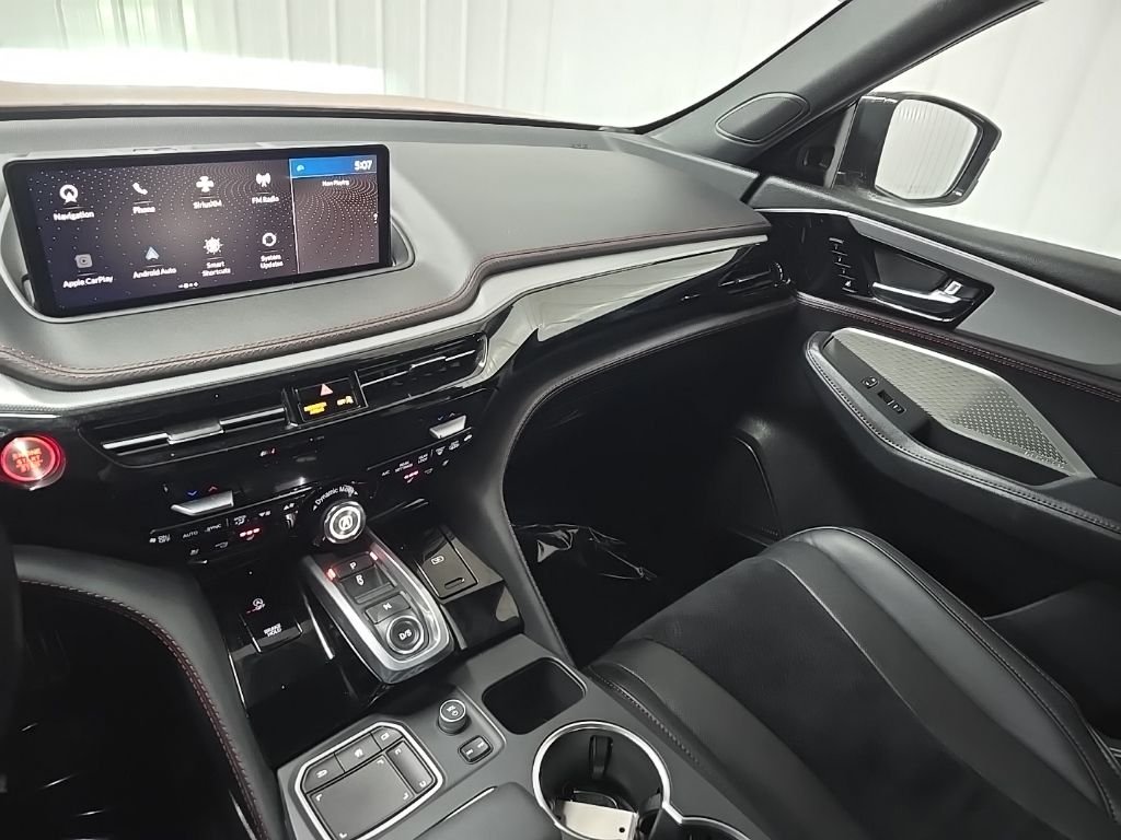 Used 2022 Red Acura Type S image 26