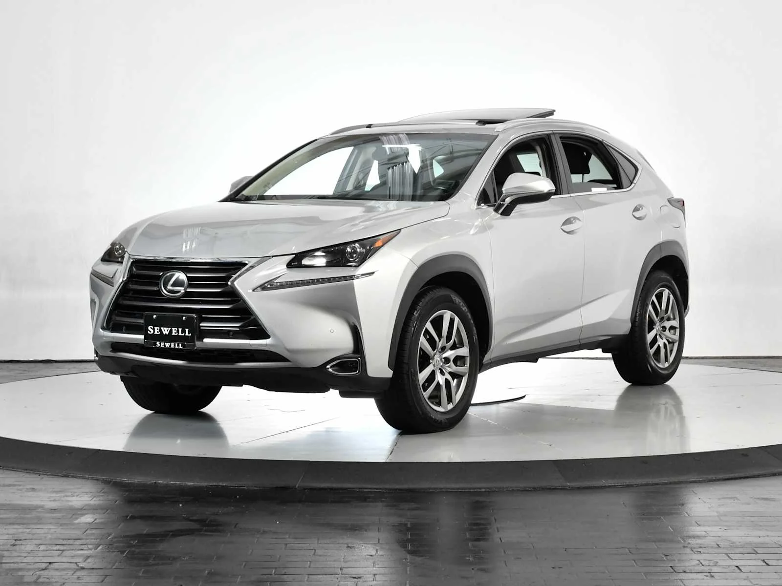 2016 Lexus NX 350 200t 4x2's photo