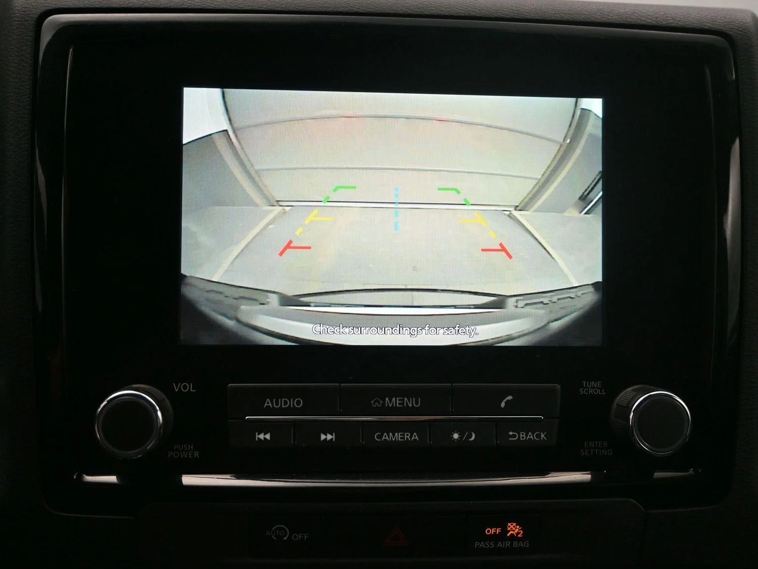 Used 2023  NISSAN  image 22