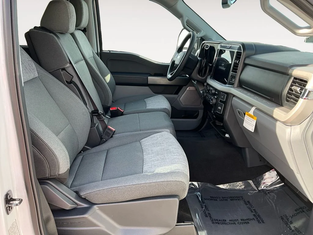 2026 Ford F-350 Super Duty XLT - Photo 10