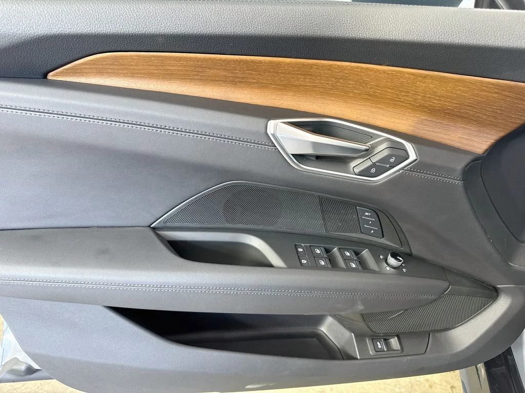 Used 2022 Silver Audi Premium Plus image 18