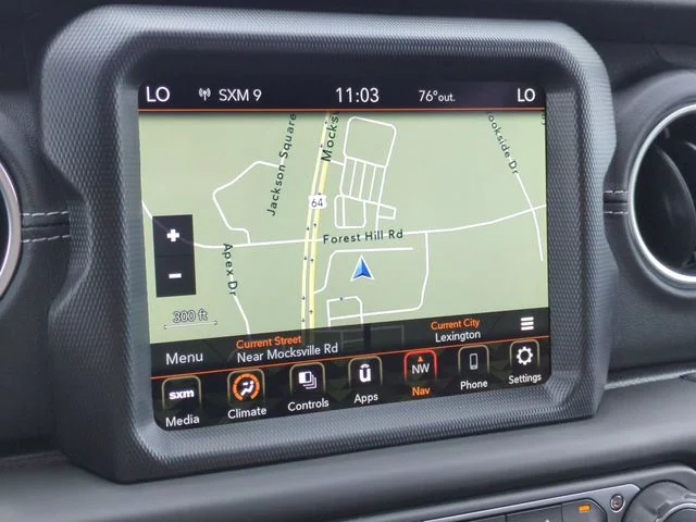 Used 2023 White Jeep Overland image 23