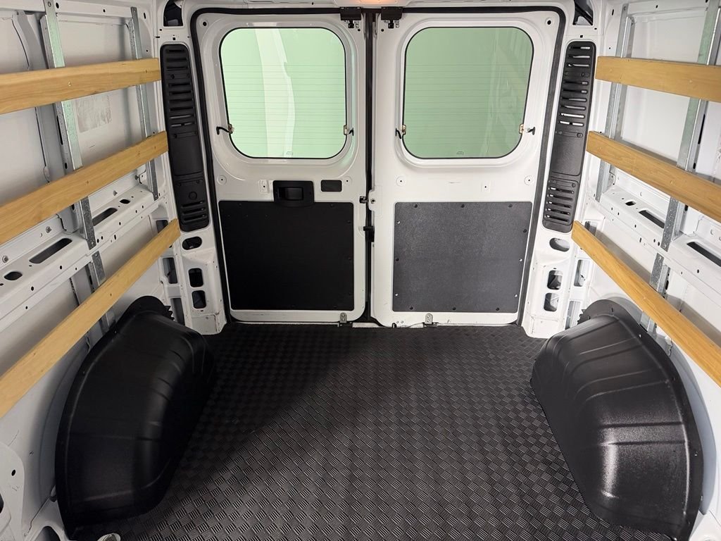 Used 2025 White Ram Base 136 WB image 20